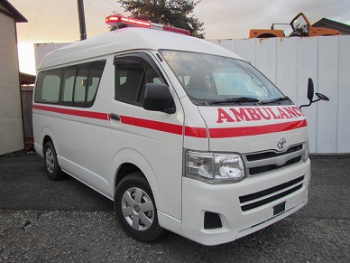 TOYOTA / HIACE  AMBULANCE