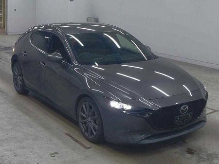 Japanese used car Ref# 1676663 MAZDA / MAZDA3 FASTBACK