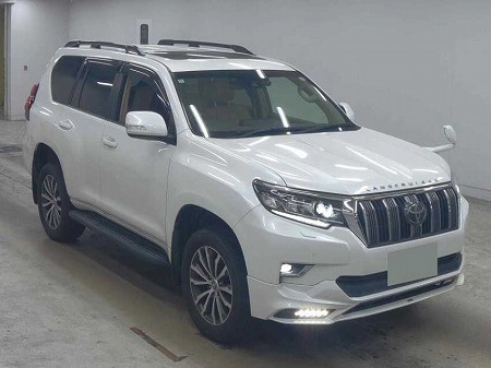 Japanese used car Ref# 1676822 TOYOTA / LAND CRUISER PRADO