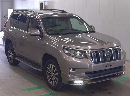 Japanese used car Ref# 1678607 TOYOTA / LAND CRUISER PRADO