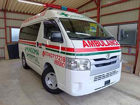 TOYOTA / HIACE AMBULANCE 