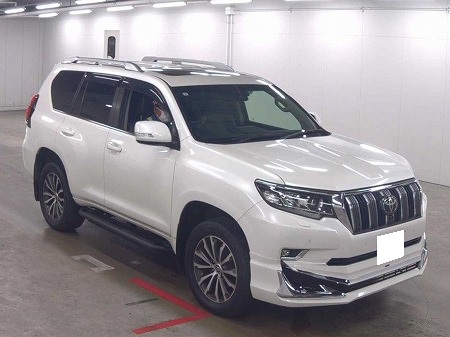 Japanese used car Ref# 1681301 TOYOTA / LAND CRUISER PRADO