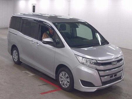 Japanese used car Ref# 1682723 TOYOTA / NOAH