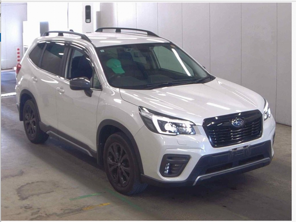 Japanese used car Ref# 1686282 SUBARU / FORESTER