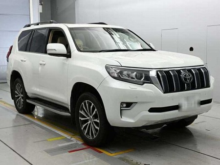Japanese used car Ref# 1688144 TOYOTA / LAND CRUISER PRADO