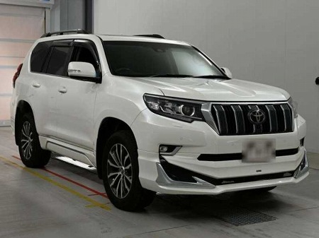 Japanese used car Ref# 1690701 TOYOTA / LAND CRUISER PRADO