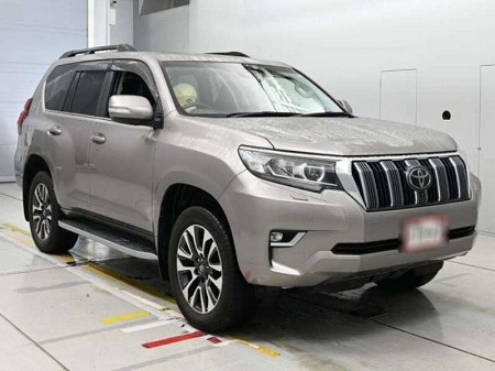 Japanese used car Ref# 1694473 TOYOTA / LAND CRUISER PRADO