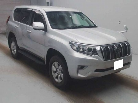 Japanese used car Ref# 1694652 TOYOTA / LAND CRUISER PRADO