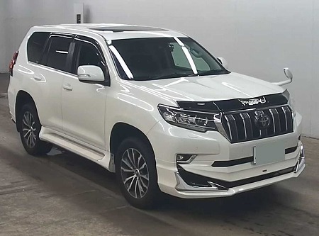 Japanese used car Ref# 1695273 TOYOTA / LAND CRUISER PRADO