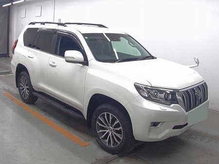 Japanese used car Ref# 1696726 TOYOTA / LAND CRUISER PRADO