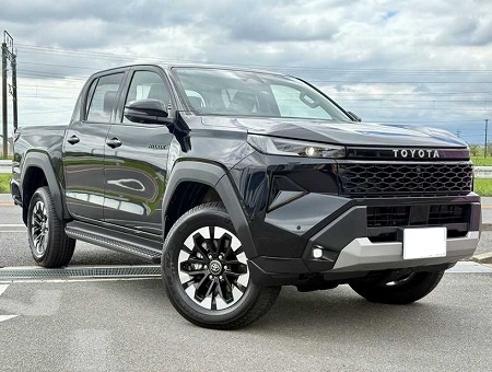 TOYOTA / HI-LUX