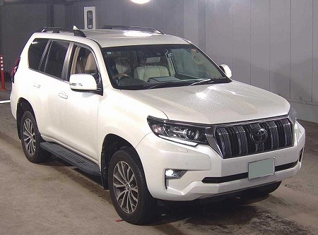 Japanese used car Ref# 1697704 TOYOTA / LAND CRUISER PRADO