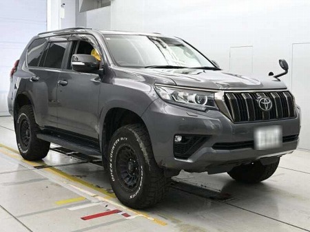 Japanese used car Ref# 1701334 TOYOTA / LAND CRUISER PRADO