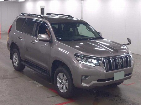 Japanese used car Ref# 1701882 TOYOTA / LAND CRUISER PRADO