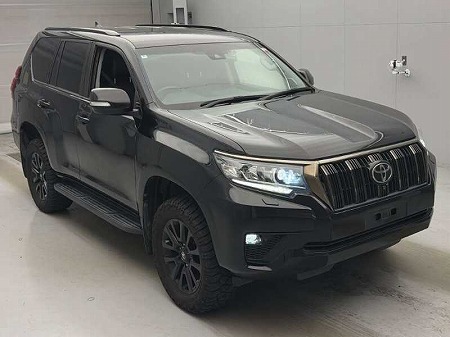 Japanese used car Ref# 1704985 TOYOTA / LAND CRUISER PRADO