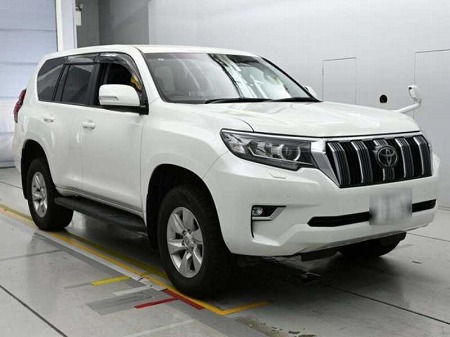 Japanese used car Ref# 1704988 TOYOTA / LAND CRUISER PRADO