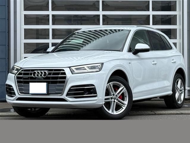 AUDI / AUDI Q5