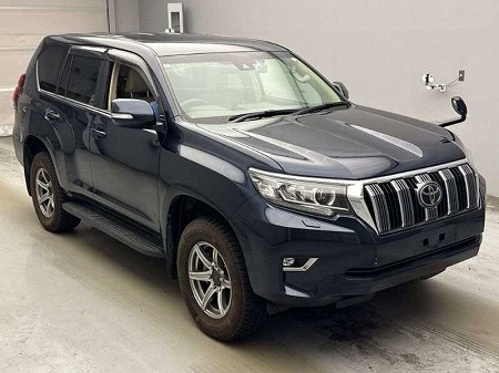 Japanese used car Ref# 1715575 TOYOTA / LAND CRUISER PRADO