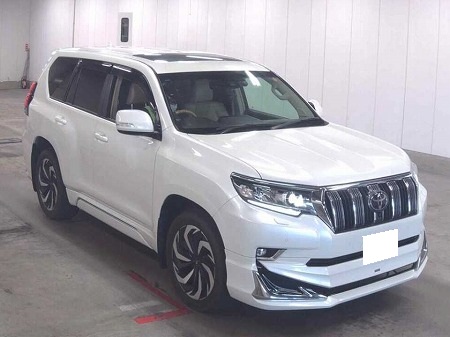Japanese used car Ref# 1715631 TOYOTA / LAND CRUISER PRADO