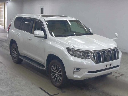 Japanese used car Ref# 1717948 TOYOTA / LAND CRUISER PRADO