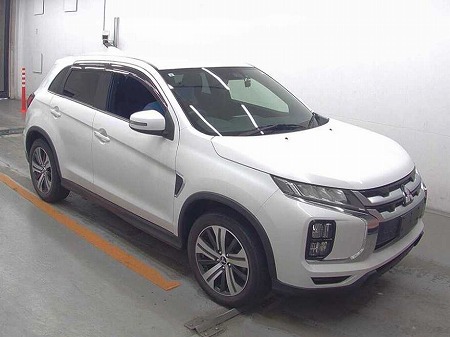 Japanese used car Ref# 1718467 MITSUBISHI / RVR