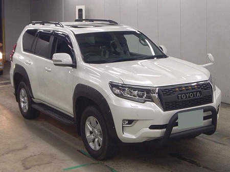 Japanese used car Ref# 1722556 TOYOTA / LAND CRUISER PRADO