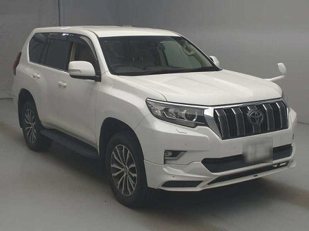 Japanese used car Ref# 1722558 TOYOTA / LAND CRUISER PRADO