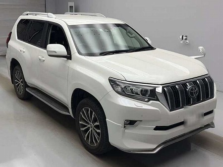 Japanese used car Ref# 1722560 TOYOTA / LAND CRUISER PRADO