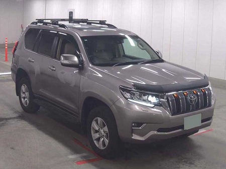 Japanese used car Ref# 1722561 TOYOTA / LAND CRUISER PRADO