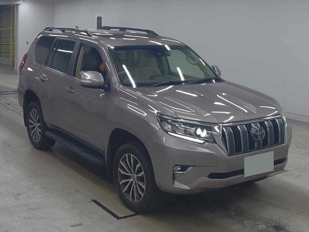 Japanese used car Ref# 1723916 TOYOTA / LAND CRUISER PRADO