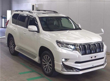 Japanese used car Ref# 1726943 TOYOTA / LAND CRUISER PRADO