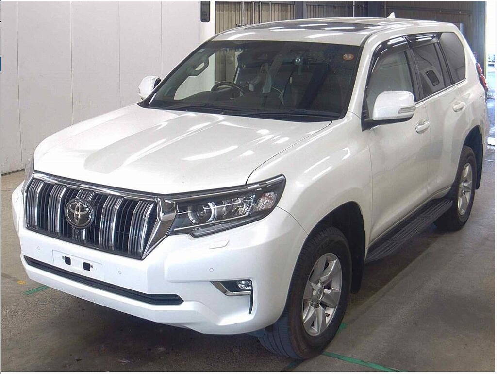 Japanese used car Ref# 1726948 TOYOTA / LAND CRUISER PRADO