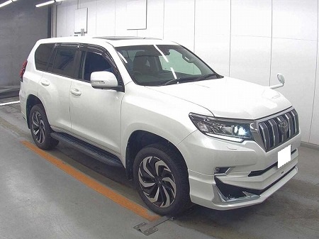 Japanese used car Ref# 1731393 TOYOTA / LAND CRUISER PRADO