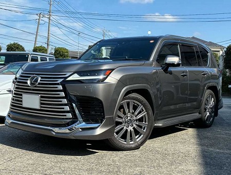 LEXUS / LX600