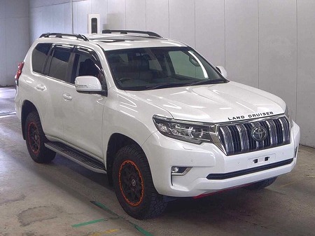 Japanese used car Ref# 1735553 TOYOTA / LAND CRUISER PRADO
