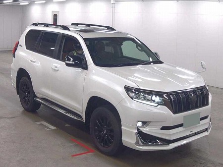 Japanese used car Ref# 1735625 TOYOTA / LAND CRUISER PRADO