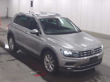 Japanese used car Ref# 1736076 VOLKSWAGEN / TIGUAN