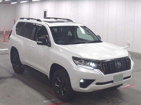 Japanese used car Ref# 1736089 TOYOTA / LAND CRUISER PRADO