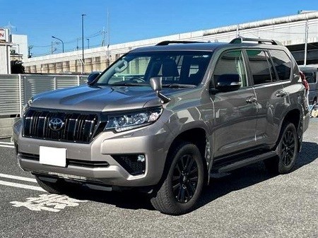 Japanese used car Ref# 1736836 TOYOTA / LAND CRUISER PRADO