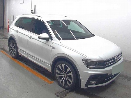 Japanese used car Ref# 1737250 VOLKSWAGEN / TIGUAN