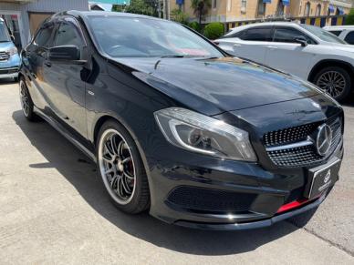 MERCEDES BENZ / Aクラス