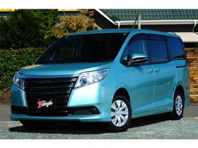 TOYOTA / NOAH