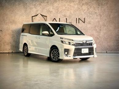 TOYOTA / VOXY