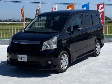 TOYOTA / NOAH